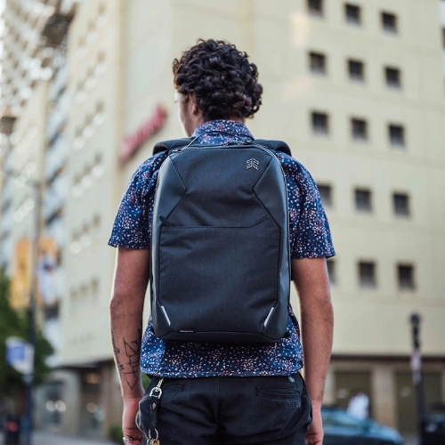 Kup Plecak STM Myth Backpack 18L na laptop 15-16 palců (černá) - STM22 - {ean13} - Sklep Home Screen