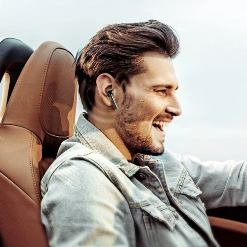 Kup Auto-Ladegerät Joyroom 2x USB + Bluetooth-Headset 5.0 30W 2.1 A Quick Charge 3.0 schwarz (JR-CP2) - JYR561 - {ean13} - Sklep Home Screen