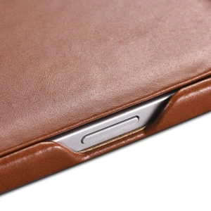 Kup Etui iCarer Curved Edge Vintage Folio Apple iPhone 13 Pro hnědý - ICR286 - {ean13} - Sklep Home Screen