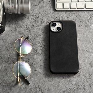 Kup Carcasă iCarer Oil Wax Premium Leather MagSafe Apple iPhone 14 Plus / 15 Plus negru - ICR333 - {ean13} - Sklep Home Screen
