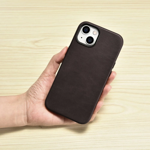 Kup Case iCarer Oil Wax Premium Leather MagSafe Apple iPhone 14 Plus / 15 Plus dunkelbraun - ICR337 - {ean13} - Sklep Home Screen