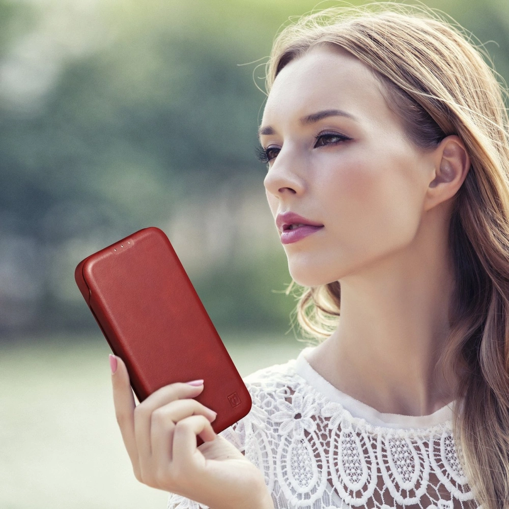 Etui iCarer CE Oil Wax Premium Leather Folio MagSafe Apple iPhone 14 Plus / 15 Plus czerwony