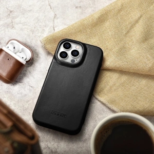 Kup Etui iCarer CE Oil Wax Premium Leather Folio MagSafe Apple iPhone 14 Pro Max černé - ICR393 - {ean13} - Sklep Home Screen