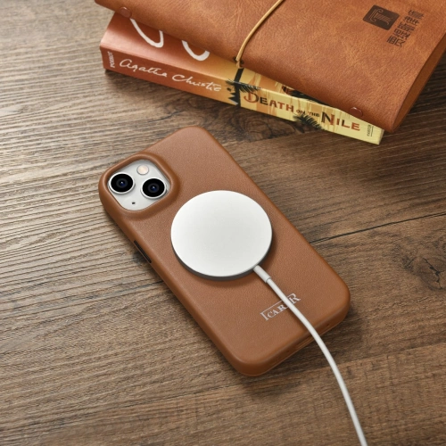 Kup Case iCarer CE Premium Leder Folio MagSafe Apple iPhone 14 Plus / 15 Plus braun - ICR410 - {ean13} - Sklep Home Screen
