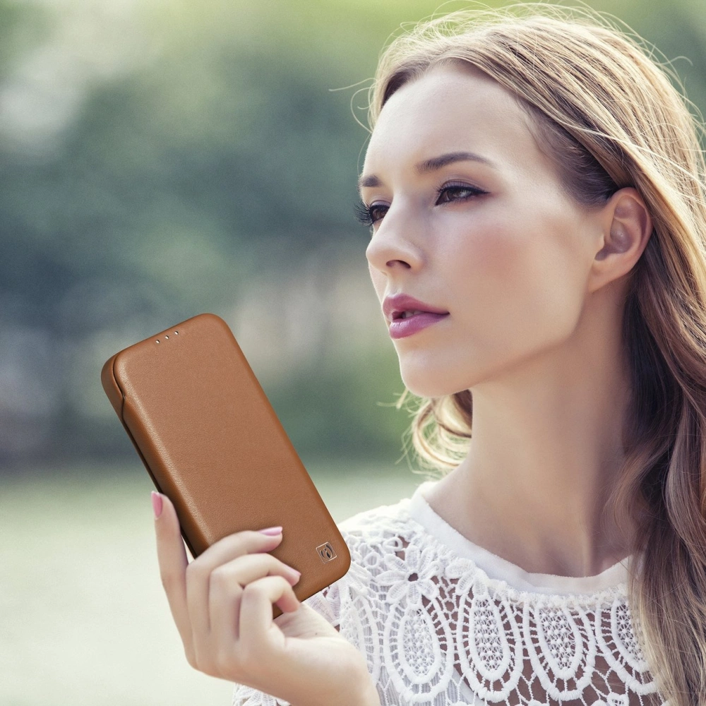 Etui iCarer CE Premium Leather Folio MagSafe Apple iPhone 14 Pro Max brązowy