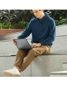 Kup Etui UNIQ Venture Apple MacBook Air 13 (2018 - 2022) czarny/midnight black - UNIQ877 - {ean13} - Sklep Home Screen