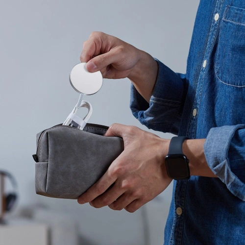 Kup Ładowarka bezprzewodowa ESR Halolock Mini Magnetic MagSafe Wireless Charger Silver - ESR668 - {ean13} - Sklep Home Screen