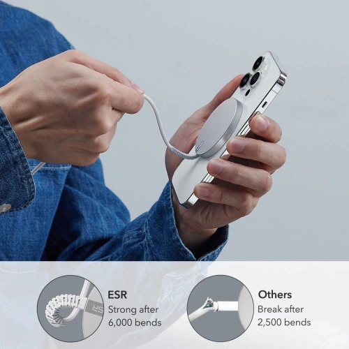 Kup Ładowarka bezprzewodowa ESR Halolock Mini Magnetic MagSafe Wireless Charger Silver - ESR668 - {ean13} - Sklep Home Screen