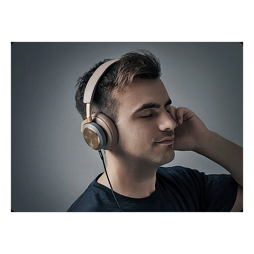 Kabel audio kątowy UGREEN AV112 AUX 2x mini jack 3,5mm 1,5m niebieski