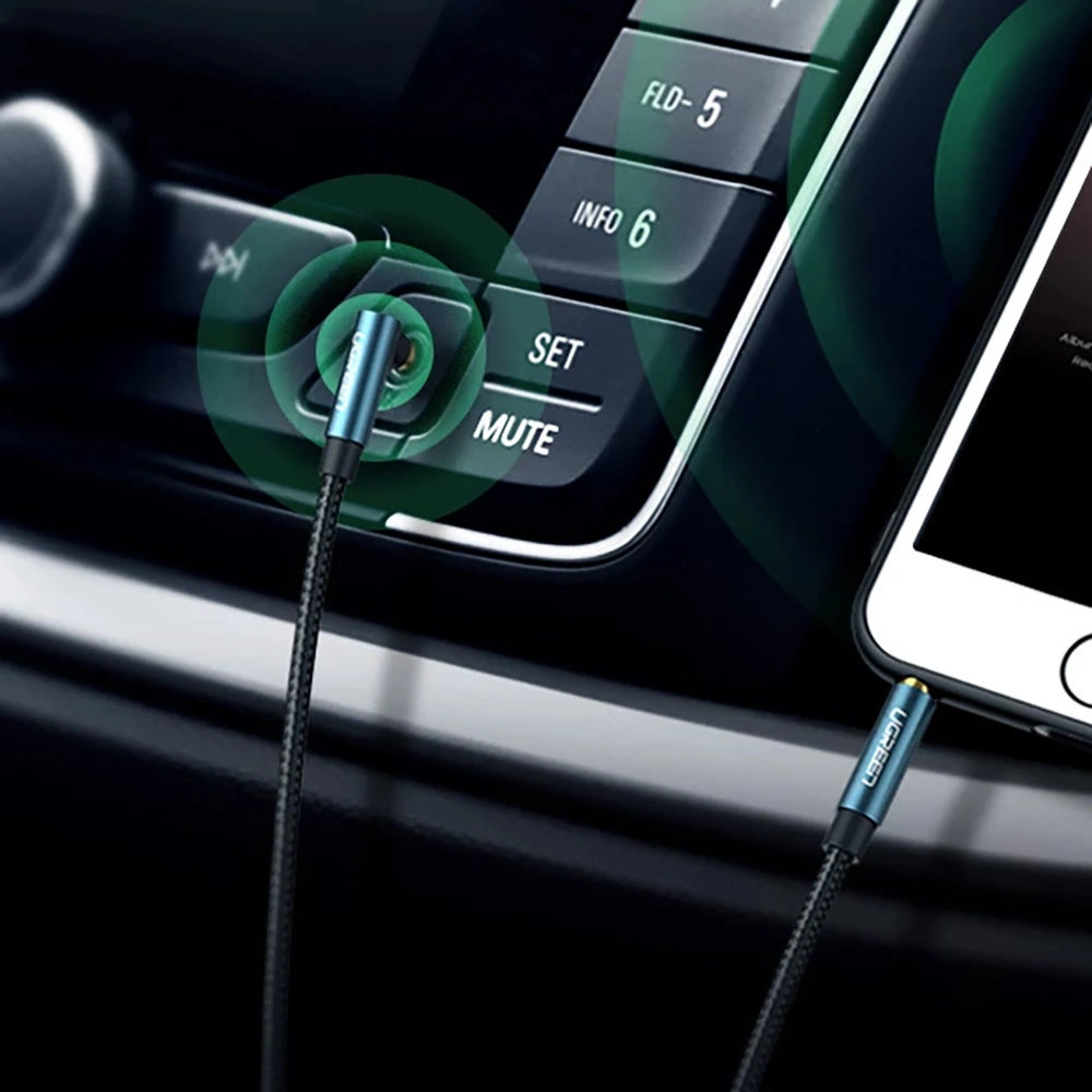 Kabel audio kątowy UGREEN AV112 AUX 2x mini jack 3,5mm 1,5m niebieski