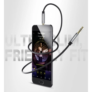Kabel audio UGREEN AV119 AUX mini jack 3,5mm 1m czarny