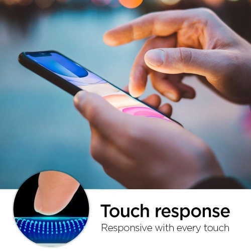 Kup Edzett üveg Spigen GLAS.tR AlignMaster Apple iPhone 11 Fekete - SPN896BLK - {ean13} - Sklep Home Screen