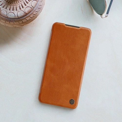 Kup Etui Nillkin Qin Leather Samsung Galaxy A14 5G barna - NLK1095 - {ean13} - Sklep Home Screen