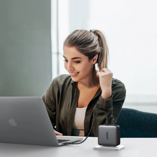 Kup Ładowarka sieciowa UGREEN CD226 GaN 3x USB-C + USB-A PD 3.0 QC 4+ FCP SCP AFC 100W EU czarny - UGR1618 - {ean13} - Sklep Home Screen