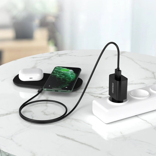 Kup Hálózati töltő Choetech Q5003 QC3.0 18W 3A + USB-A/USB-C kábel 1m fekete - CHT96 - {ean13} - Sklep Home Screen