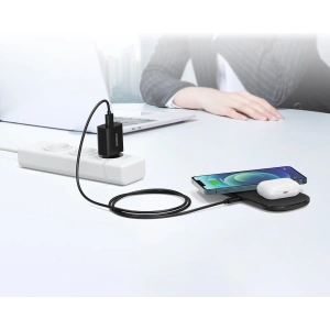 Kup Ładowarka sieciowa Choetech Q5003 QC3.0 18W 3A + kabel USB-A/USB-C 1m czarny - CHT96 - {ean13} - Sklep Home Screen