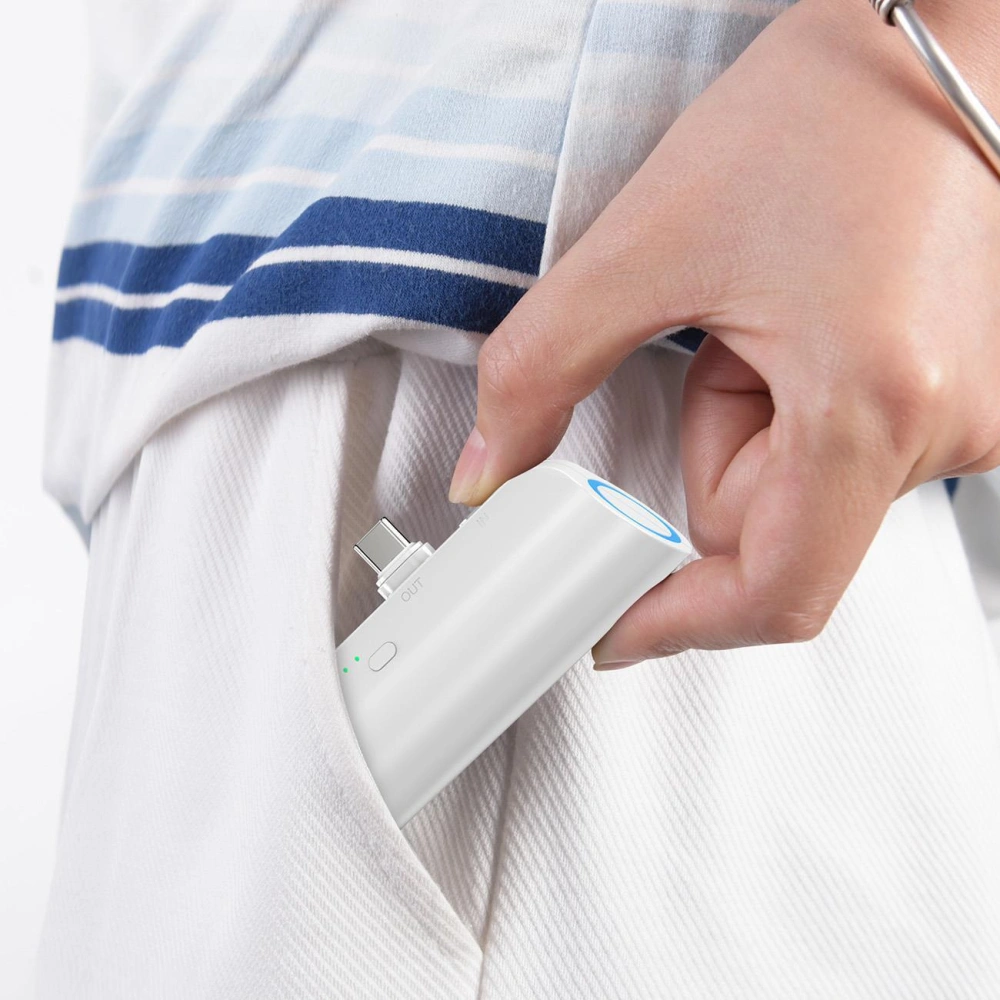 Mini powerbank Choetech B660 3000mAh USB-C/microUSB/Lightning biały