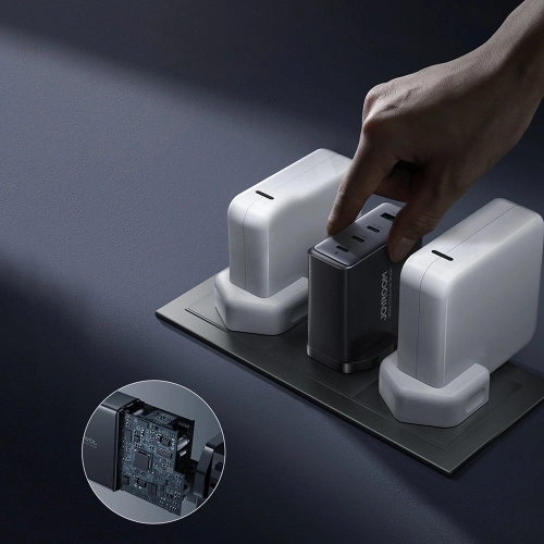 Kup Ładowarka sieciowa GaN Joyroom JR-TCG05EU 3x USB-C/USB-A 140W czarna + kabel USB-C/USB-C 240W 1.2m - JYR775 - {ean13} - Sklep Home Screen