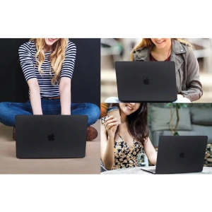 Kup Etui Tech-Protect Smartshell Apple MacBook Air 15 2023 Matte Black - THP2170 - {ean13} - Sklep Home Screen