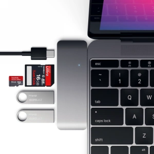 Kup Satechi Hub Typ-C USB-Pass-Through für mobile Geräte USB-C 60W, 2x USB-A, micro/SD-Kartenleser space gray - STH82 - {ean13} - Sklep Home Screen