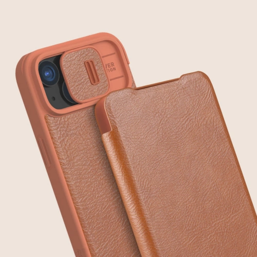 Kup Case mit Klappe Nillkin Qin Leather Pro mit Kameraschutz für Apple iPhone 15 Pro Max in braun - NLK1174 - {ean13} - Sklep Home Screen