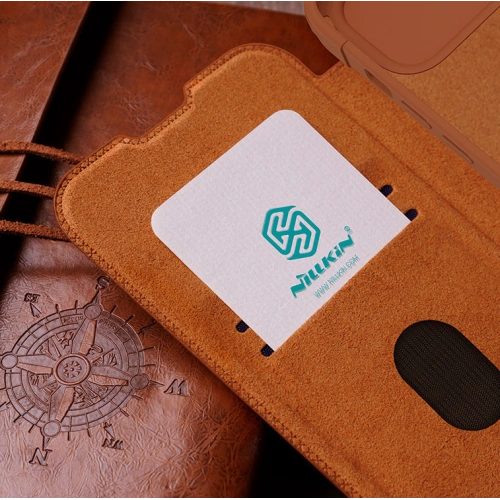 Kup Etui z klapką Nillkin Qin Leather Pro z osłoną aparatu Apple iPhone 15 Pro Max fekete - NLK1175 - {ean13} - Sklep Home Screen