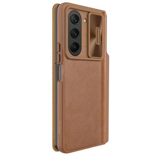 Kup Etui z klapką Nillkin Qin Leather Pro z osłoną aparatu Samsung Galaxy Z Fold 5 brązowe - NLK1182 - {ean13} - Sklep Home Screen