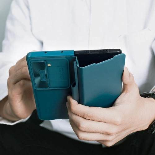 Kup Etui z klapką Nillkin Qin Leather Pro z osłoną aparatu Samsung Galaxy Z Fold 5 zlaté - NLK1183 - {ean13} - Sklep Home Screen