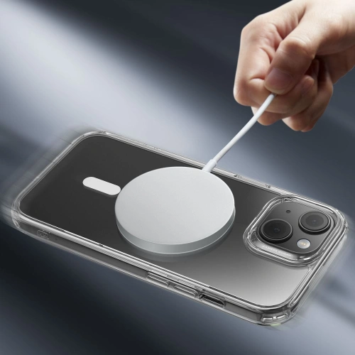 Kup Etui ESR Classic Hybrid HaloLock Magsafe Apple iPhone 15 Clear - ESR686 - {ean13} - Sklep Home Screen
