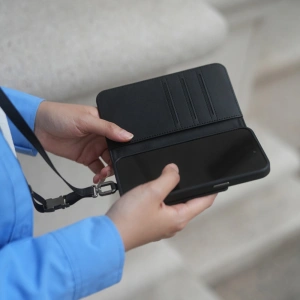 Buy Moshi Overture MagSafe 3in1 Apple iPhone 15 Pro Max (Midnight Black) - MOSH327 - {ean13} - Home Screen Store Europe