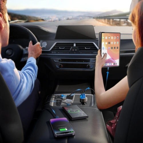 Kup Joyroom Încărcător auto cu afișaj JR-CCD04 2xUSB-C 1xUSB-A 30W negru - JYR813 - {ean13} - Sklep Home Screen