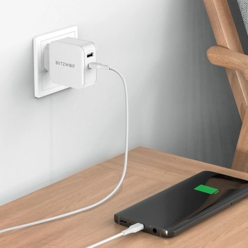 Kup Încărcătorul de rețea USB BlitzWolf BW-S11 30W alb - BLZ055WHT - {ean13} - Sklep Home Screen