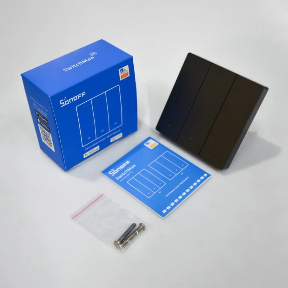 Inteligentny przełącznik ścienny Sonoff (3-kanałowy) czarny