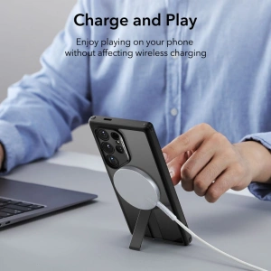 Kup Etui ESR Flickstand Boost HaloLock Samsung Galaxy S24 Ultra Frosted Black - ESR756 - {ean13} - Sklep Home Screen