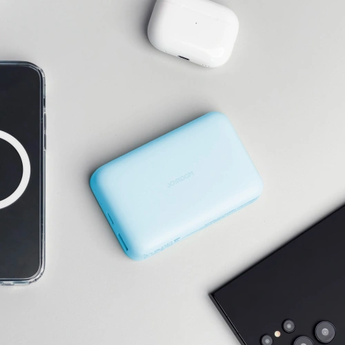 Kup Powerbank Joyroom JR-W020 MagSafe 10000mAh 20W + kabel USB-A / USB-C 25cm jasně modrý - JYR1001 - {ean13} - Sklep Home Screen