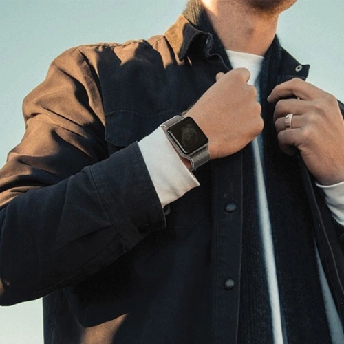 Kup Pasek UNIQ Dante Apple Watch 4/5/6/7/SE/8/9/10 40/41/42mm Stainless Steel srebrny/sterling silver - UNIQ140SILVER - {ean13} - Sklep Home Screen