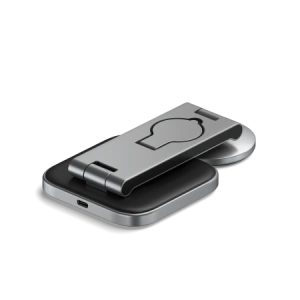 Kup Ładowarka bezprzewodowa Satechi 3-in-1 Foldable Charging Stand Qi2 do trzech urządzeń (US,CAN,EU,UK) space gray - STH134 - {ean13} - Sklep Home Screen