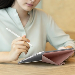 Kup Etui UNIQ Camden Click Apple iPad Air 11" 2024 (6. generacji) różowy/blush pink - UNIQ1164 - {ean13} - Sklep Home Screen
