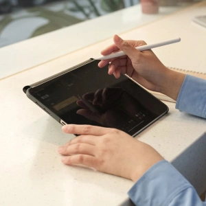 Kup Etui Moshi VersaCover Apple iPad Pro 11" 2024 (5. generacji) (Charcoal Black) - MOSH328 - {ean13} - Sklep Home Screen