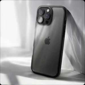 Kup Etui Spigen Ultra Hybrid Apple iPhone 16 Pro Matte Black - SPN16405 - {ean13} - Sklep Home Screen