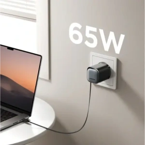 Kup Ładowarka sieciowa GaN Joyroom JR-TCL02 65W USB-A, USB-C z wbudowanym kablem USB-C czarna - JYR1042 - {ean13} - Sklep Home Screen