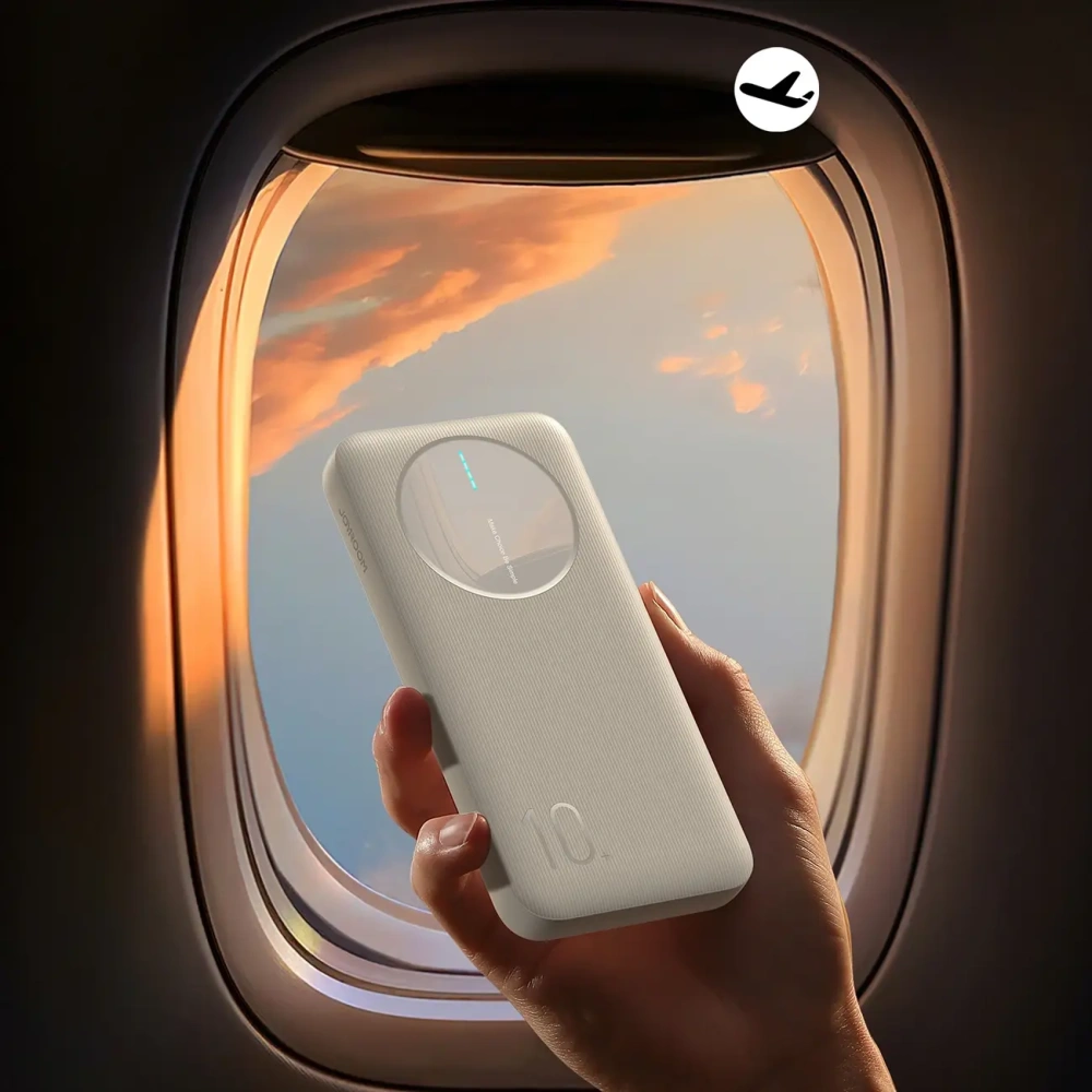 Powerbank Joyroom JR-PBF12 10000mAh 12W 2.4A 2xUSB-A, USB-C biały