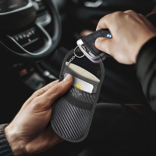 Buy Tech-Protect KLR100 faraday cage Pouch Keyless RFID Signal Blocker Case Carbon - THP3381 - {ean13} - Home Screen Store Europe