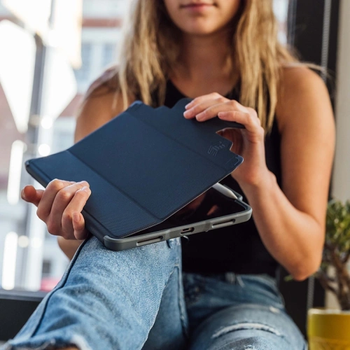 Kup STM Dux Plus Apple iPad 10,9" 2022 10. Generation MIL-STD-810G mit Apple Pencil Halter (Schwarz) EDU/COM-Version - STM78 - {ean13} - Sklep Home Screen
