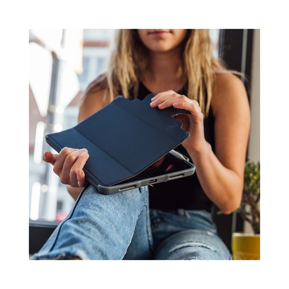 Etui STM Dux Plus Apple iPad 10.9" 2022 (10. generacji) MIL-STD-810G z uchwytem na Apple Pencil (Black) wersja EDU/COM