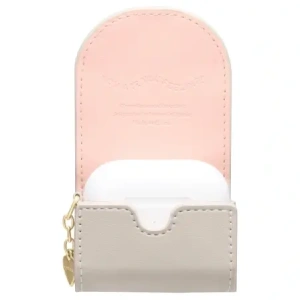Kup Spigen Cyrill Mini Bag Apple AirPods 4 Dunkel Beige - SPN16528 - {ean13} - Sklep Home Screen