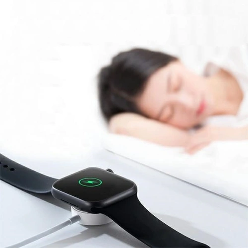 Kup Ładowarka bezprzewodowa 4smarts VoltBeam Mini do Apple Watch 1-8/SE z kablem 1m USB-A 2.5W biały/white - 4SMR23 - {ean13} - Sklep Home Screen