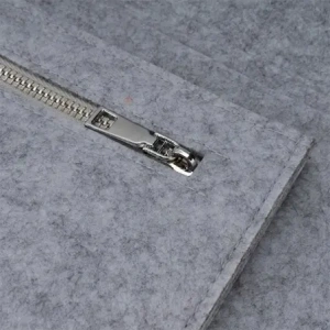 Kup 4smarts Laptop-/Tablet-Ständer Tasche FoldStand ErgoFix 13' grau/silber - 4SMR55 - {ean13} - Sklep Home Screen