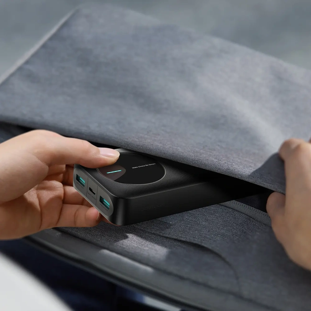 Powerbank Joyroom JR-PBF14 20000mAh 2.4A 2xUSB-A, USB-C czarny