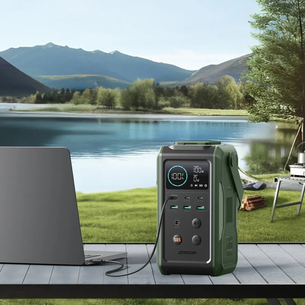 Powerbank Joyroom JR-PBF10 75000mAh 100W 3xUSB-A, 3xUSB-C ze składaną latarką i rączką zielony